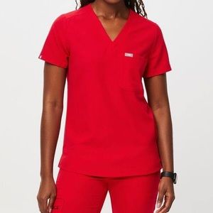 Figs Catarina™ One-Pocket Scrub Top- Pop Red